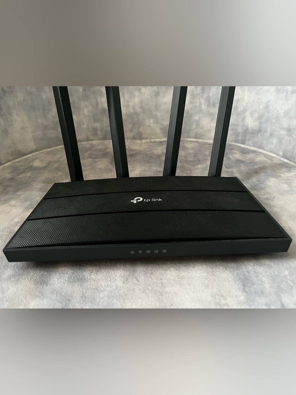 TP-Link Black Dual-Band Wireless Router with External Antennas
